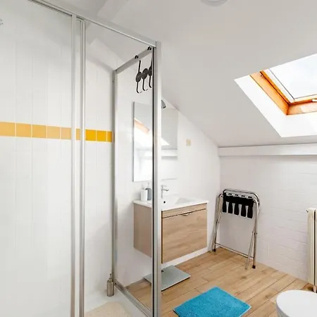 Sky Barcelona Апартаменты *